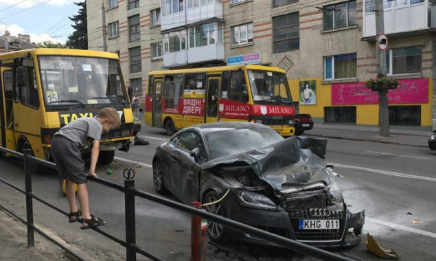 В Киеве растет количество ДТП с участием авто на еврономерах