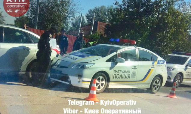 В Борисполе патрульный автомобиль протаранил легковушку (фото)