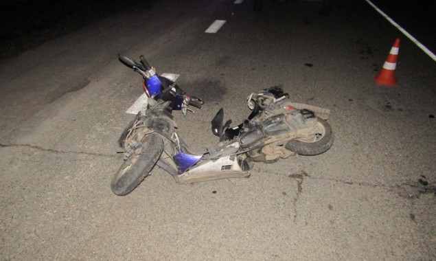 На трассе Киев-Одесса в ДТП погиб старшеклассник на мотороллере (фото)