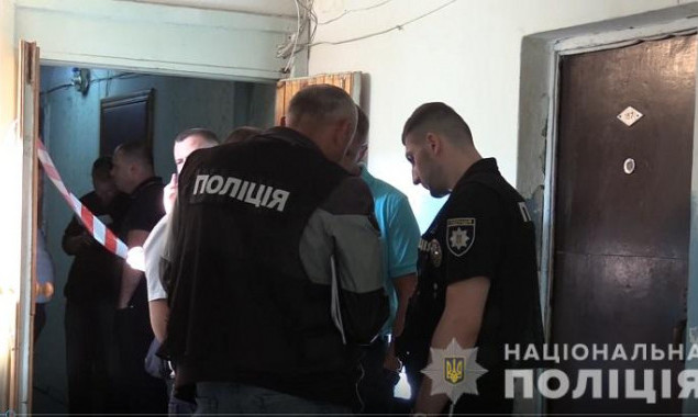 Женщину нашли задушенной на съемной квартире в Киеве (видео)
