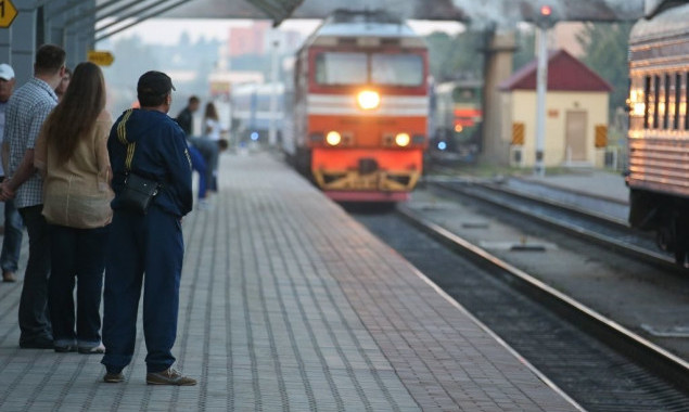 “Укрзализныця” назначила дополнительные поезда ко Дню защитника Украины