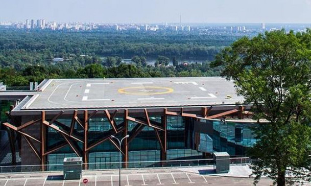 Вертолетную площадку Януковича передали в управление Киеву