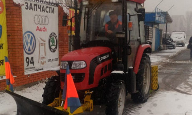 На улицах столицы работает 352 единицы снегоуборочной техники - КГГА