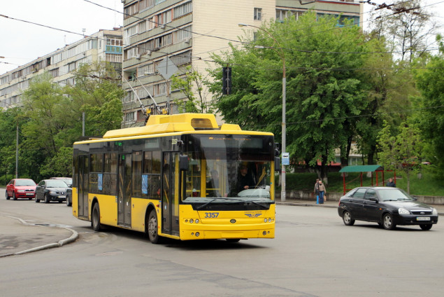 На выходных из-за ярмарок изменятся маршруты двух троллейбусных и трех автобусных маршрутов (схемы)