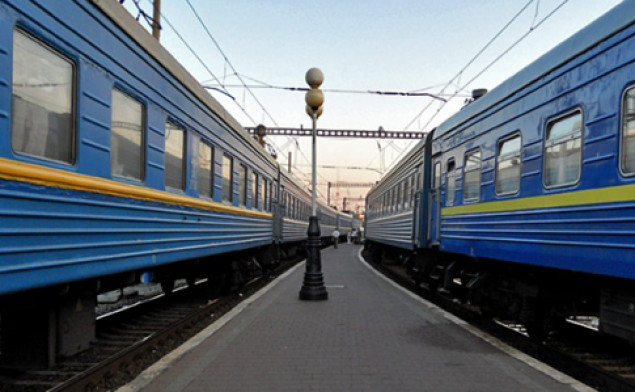 “Укрзализныця” открыла продажу на 5 дополнительных поездов из Киева (расписание)