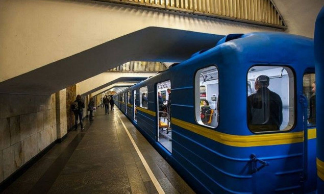 В среду столичное метро будет работать на час дольше