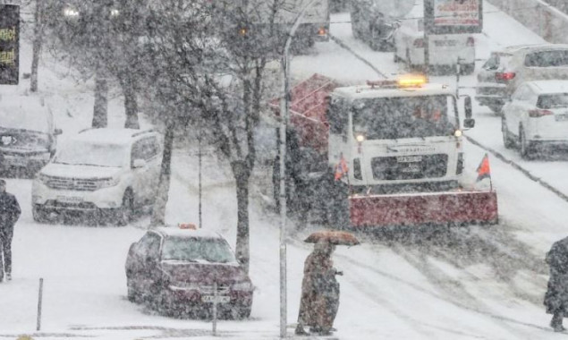 За один день столичным предпринимателям выписали 241 предписание и 21 протокол за неубранный снег