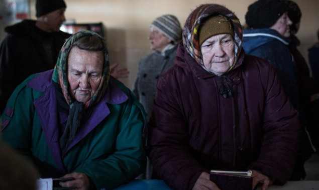 Более 60% пенсионеров Киевщины получают пенсии через банки