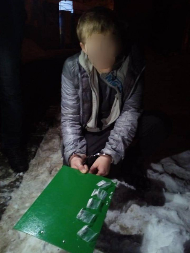 “Закладчику” наркотиков в Киеве присудили 6 лет лишения свободы (фото)