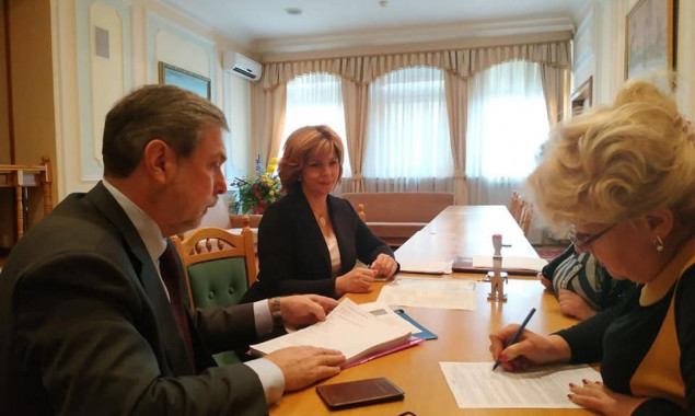 Богомолец подала в ЦИК документы  для регистрации кандидатом в президенты Украины