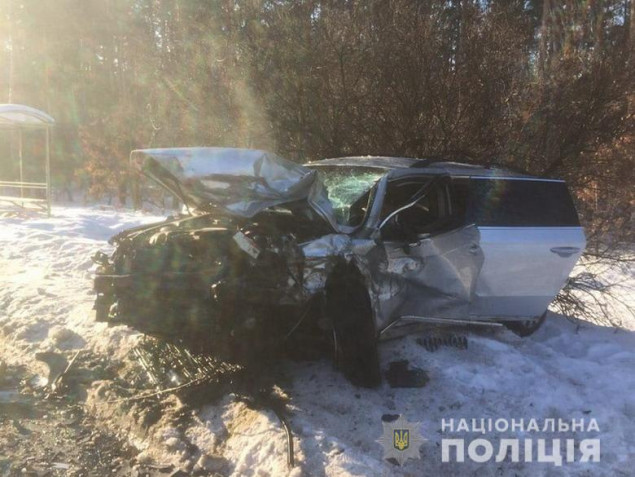 Трое человек погибло в жутком ДТП на Столичном шоссе в Киеве (фото, видео)