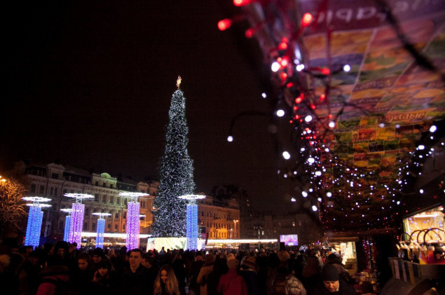 Сегодня на Софийской, Контрактовой площадях и парке Шевченко в Киеве пройдут праздничные рождественские мероприятия