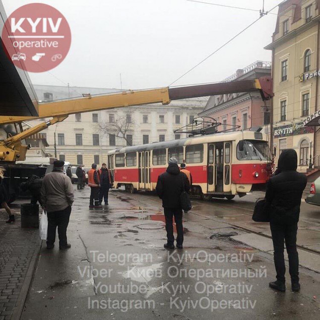 Два трамвая сошли с рельсов в Киеве (фото)