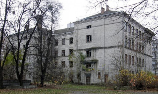 В Соломенском районе Киева вместо коммунальной школы может появиться частная