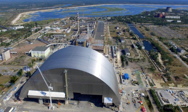 “Чернобыльская АЭС” готовится демонтировать конструкции старого саркофага над четвертым реактором