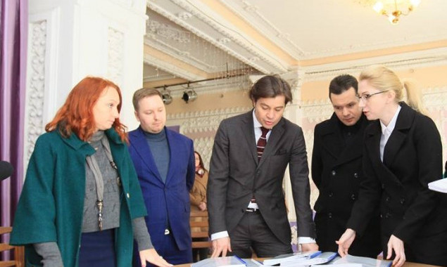 Министр Нищук с рабочим визитом приехал в Ирпень на Киевщине