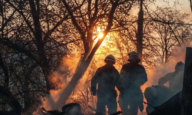 Сразу четыре гидранта около места пожара на Вышгородской в Киеве оказались нерабочими (фото, видео)