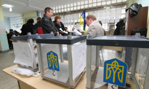 Первый тур выборов президента Украины прошел достаточно чисто - оценки наблюдателей