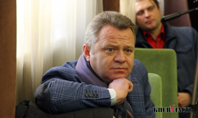 Председатель Бучанской ОТО Федорук заполнил декларацию имуществом жены