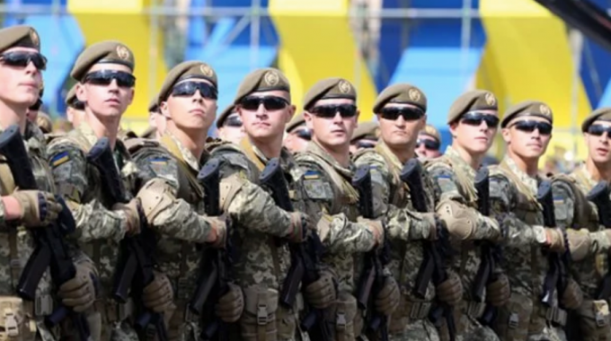 Это весной на военную службы планируется призвать 780 киевлян