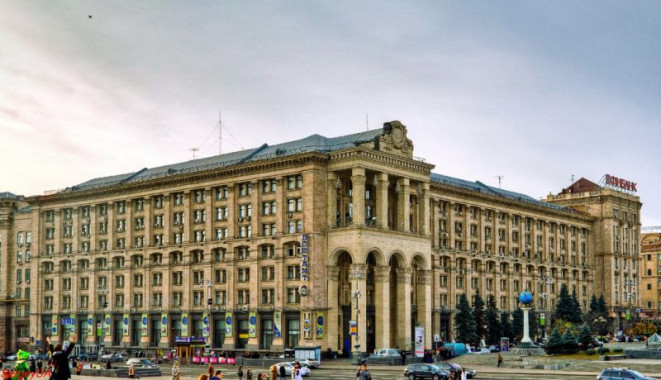 Глава “Укрпочты” готов продать здание Главпочтамта в центре Киева