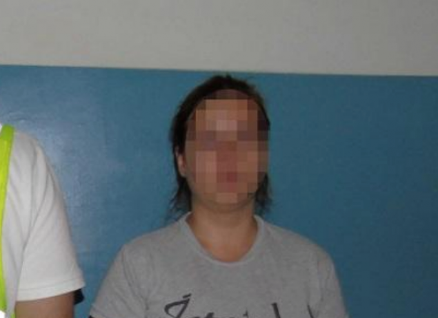 Столичная полиция задержала девушку за сообщение о “минировании” многоэтажки