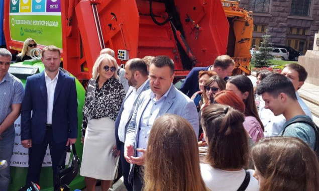 Андрей Грущинский: “Киевспецтранс” прилагает все усилия, чтобы предоставлять киевлянам услуги по вывозу отходов на цивилизованном уровне