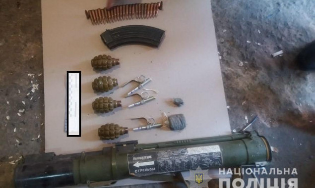На Киевщине задержали участника АТО за хранение боеприпасов и конопли (фото)