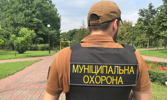 Парк “Отрадный” в Киеве будут круглосуточно патрулировать (фото)