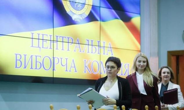 На сегодня в ЦИК зарегистрировано уже 395 народных депутатов Украины