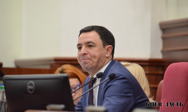 Секретарь Киевсовета Прокопив попросил мэра Кличко выделить 18,7 тыс. гривен зарплаты за полмесяца двум сотрудникам общественной приемной (документ)