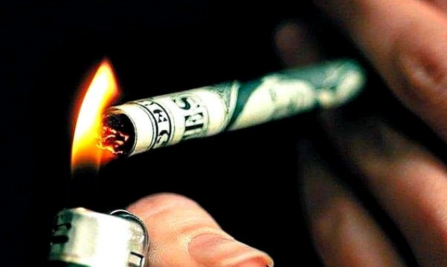 Производители сигарет поставили ультиматум правительству из-за принятого Радой, но еще не подписанного президентом “табачного закона”