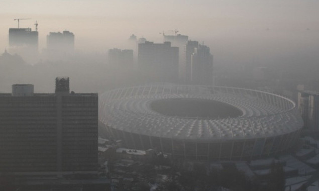 Киевлян предупреждают о сильном тумане ночью и утром 23 октября