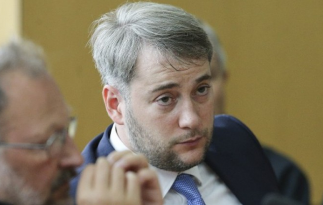 Губернатор Бно-Айриян раздал лицензии поставщикам тепла на Киевщине