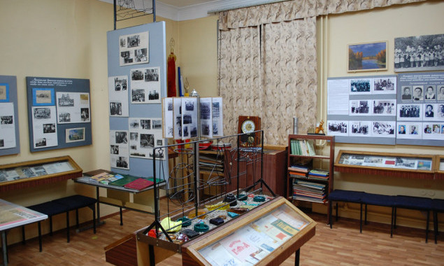 Власти Киева создали специальную комиссию для определения “образцового музея” столичных образовательных учреждений