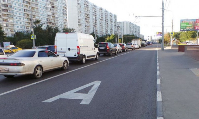 За месяц патрулирования полос общественного транспорта в Киеве выписано штрафов почти на 4,5 млн гривен