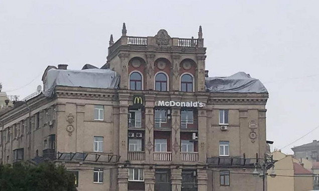 Скандальное строительство в Киеве на Майдане: владелец квартиры пообещал восстановить крышу и отремонтировать дом