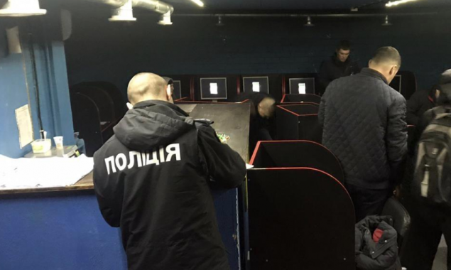 На Киевщине полиция за сутки ликвидировала 17 игорных заведений