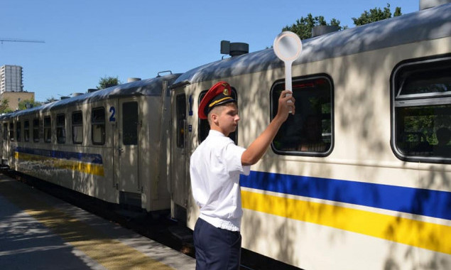 Киевская детская железная дорога опубликовала расписание поездов на зимний сезон