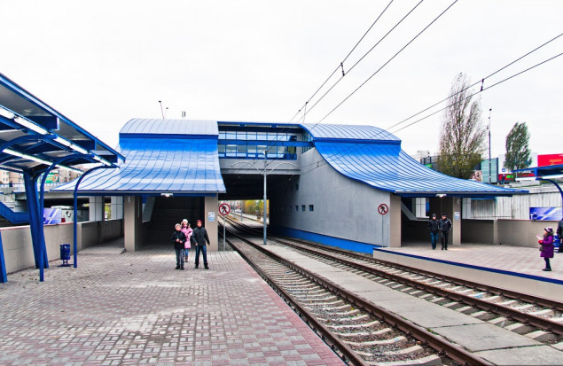 На троещинской линии скоростного трамвая подремонтируют одну из станций за 855 тыс. гривен