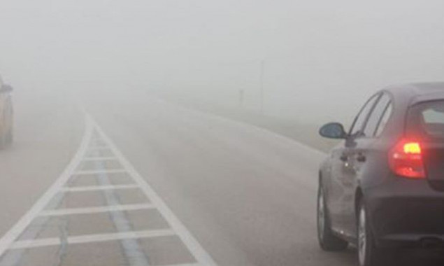 Жителям Киевщины напомнили о мерах предосторожности во время сильного тумана
