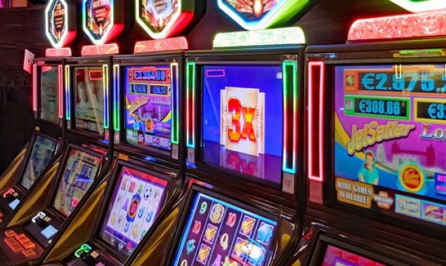 Слуги народа не смогли “продавить” свой же, правительственный законопроект об азартных играх