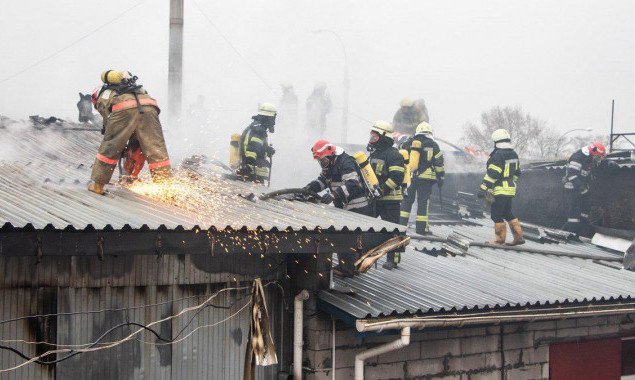 На минувшей неделе в Киеве спасатели ликвидировали 65 пожаров