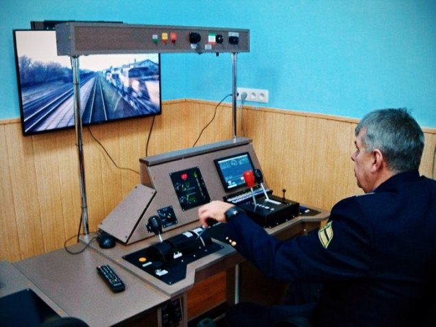 Уже 26 украинских машинистов прошли обучение по управлению новыми локомотивами General Electric