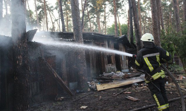 На минувшей неделе в Киеве спасатели ликвидировали 75 пожаров