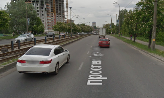 Завтра, 28 апреля, будет перекрыто движение на части проспекта Гузара в Киеве (схема)