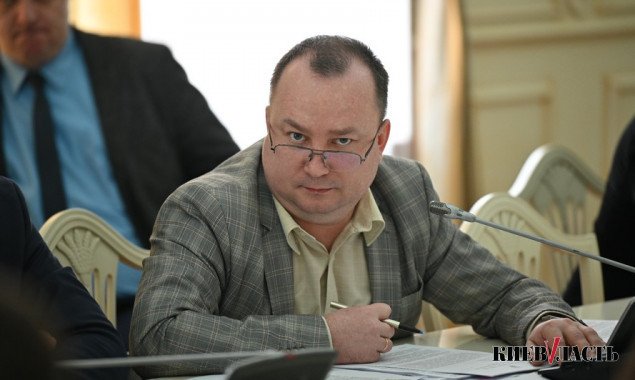 Кличко установил крупные надбавки к окладу директору Департамента транспортной инфраструктуры КГГА Валентину Осипову