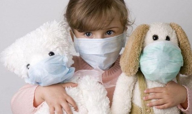 Почти треть выявленных на Киевщине за сутки новых случаев заболевания COVID-19 приходится на детей