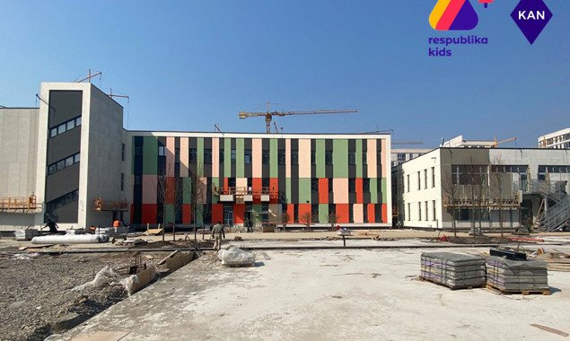 KAN презентовала фотохронику строительства детского сада Respublika Kids