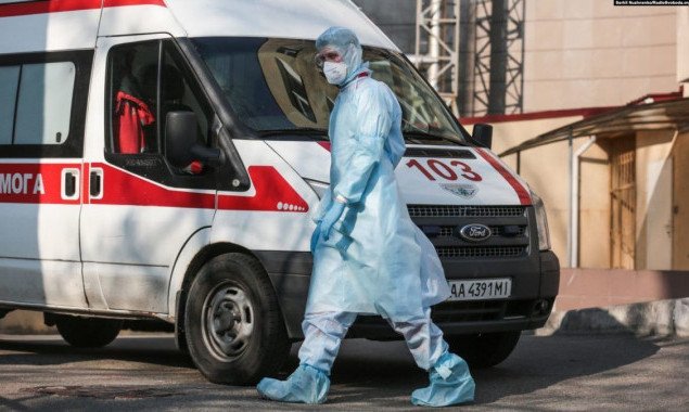 В Киеве коронавирусную болезнь подтвердили еще у 29 человек, треть из них - медики